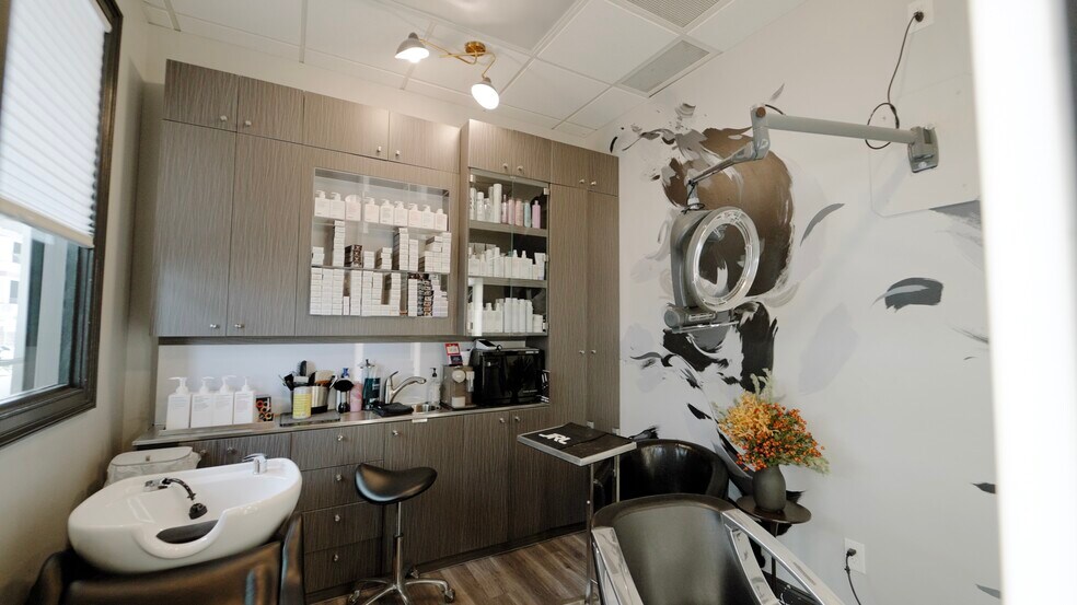 More Photos Of 1575 Old Alabama Rd, Roswell Storefront For Lease