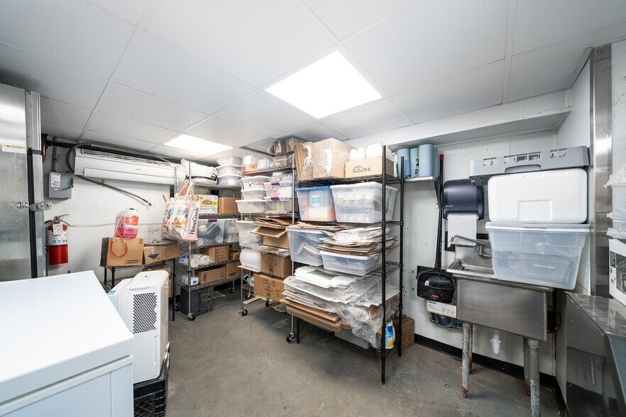 More Photos Of 155 3rd St, Hoboken General Retail For Sale