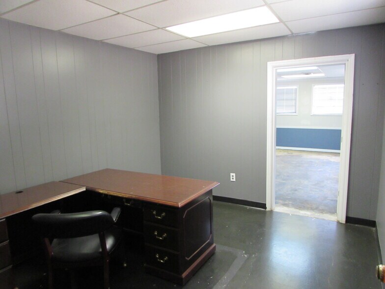 More Photos Of 1203 Pisgah Rd SE, Decatur Industrial For Sale