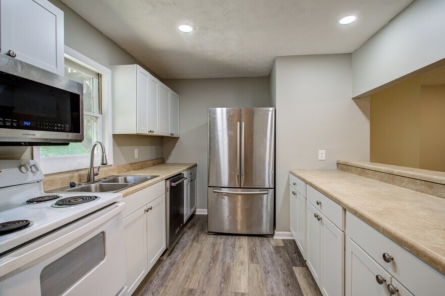 More Photos Of 591 Margo Rd, Boone Apartments For Sale