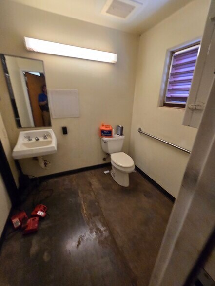 More Photos Of 330 Ohukai Rd, Kihei Unknown For Lease