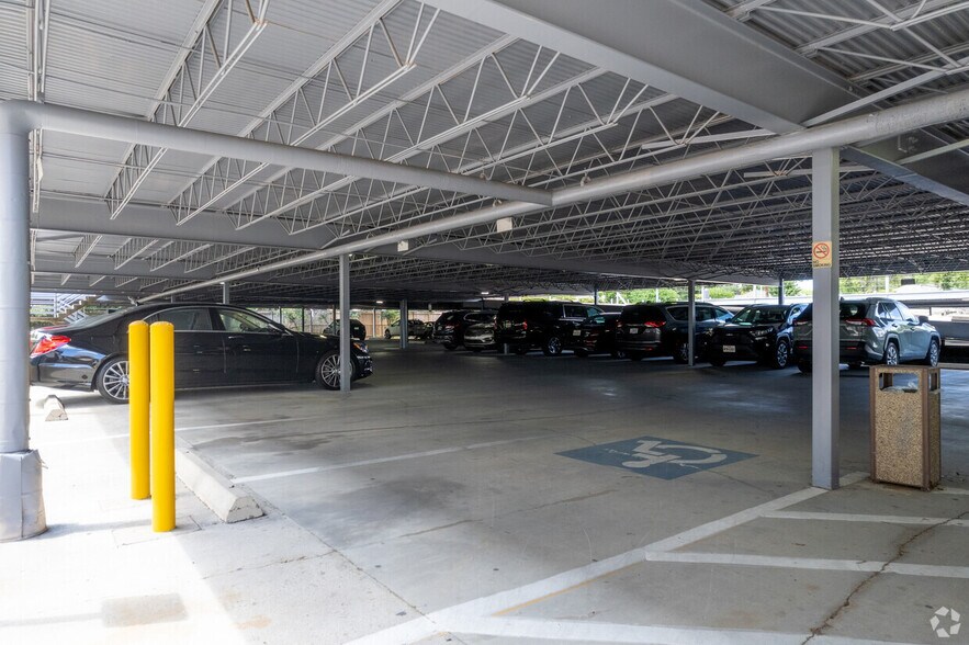 More Photos Of 1500 S Dairy Ashford Rd, Houston Medical For Lease