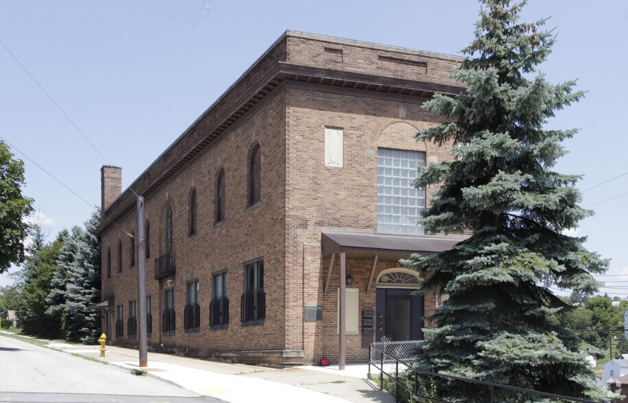 More Photos Of 101 N McDonald St, Mcdonald Office For Sale