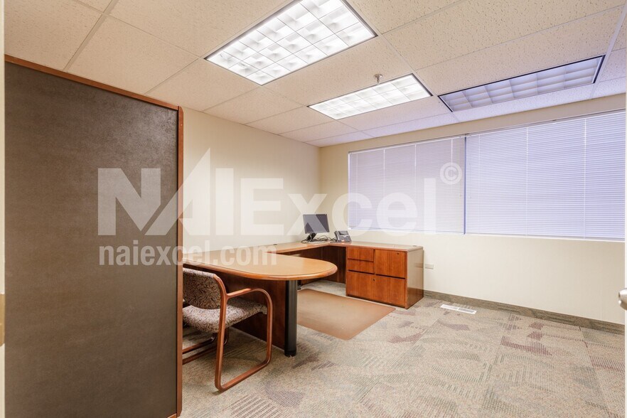 More Photos Of 1 S Main St, St George Bank For Sale