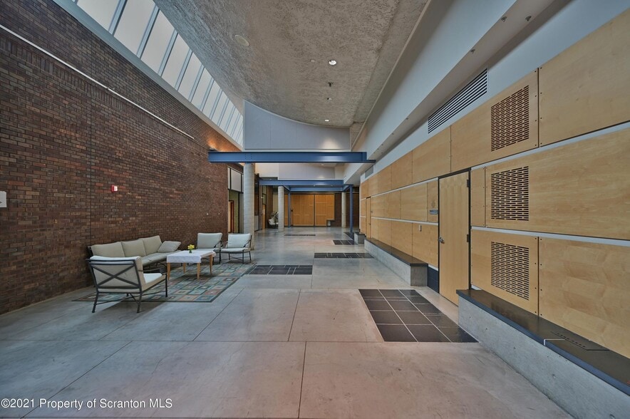 More Photos Of 1300 Old Plank Rd, Mayfield Medical For Sale