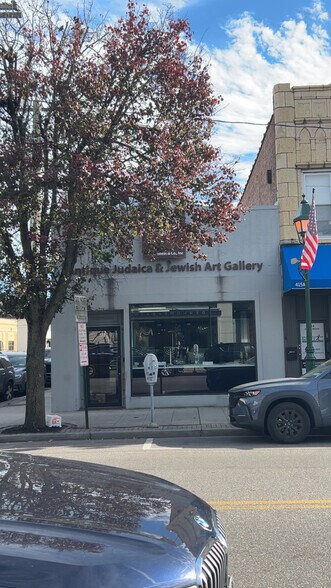 Primary Photo Of 417 Central Ave, Cedarhurst Storefront For Sale