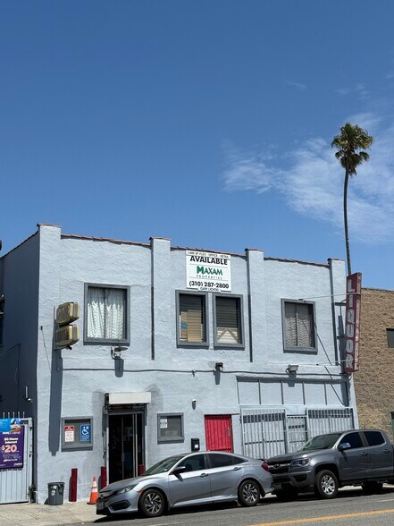 More Photos Of 4405-4407 1/2 W Jefferson Blvd, Los Angeles Freestanding For Lease