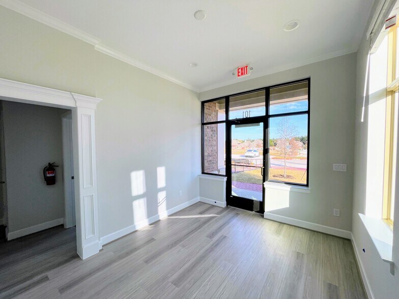 More Photos Of 7700 Preston Rd, Frisco Medical For Sale