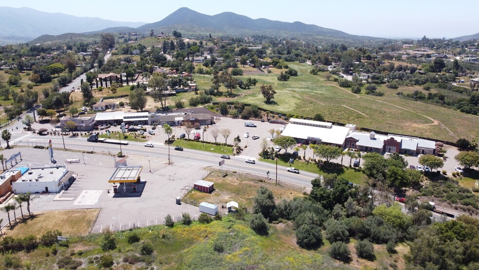 More Photos Of 13889 Campo Rd, Jamul Unknown For Lease