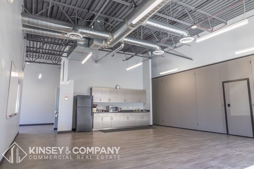 More Photos Of 7621 Shaffer Pky, Littleton Office For Sale
