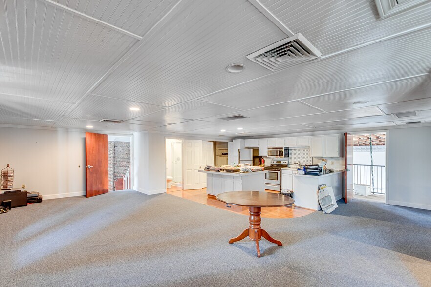 More Photos Of 4975 Little Mill Rd, Buford Warehouse For Sale