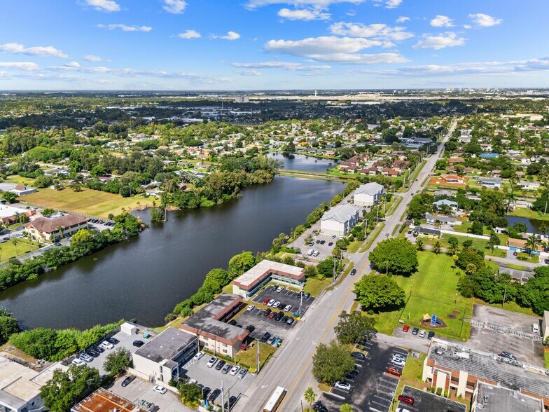 More Photos Of 1655 Florida Mango Rd, West Palm Beach Apartments For Sale