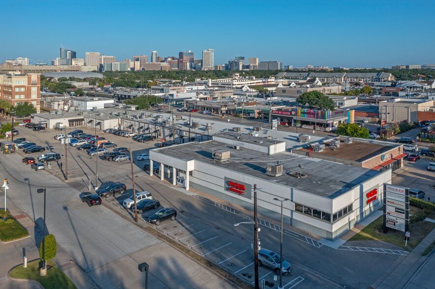 More Photos Of 2500-2530 Rice Blvd, Houston General Retail For Lease