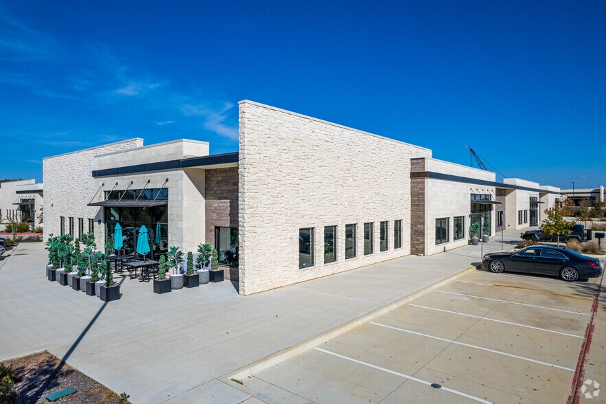 More Photos Of 445 S Kimball Ave, Southlake Unknown For Lease