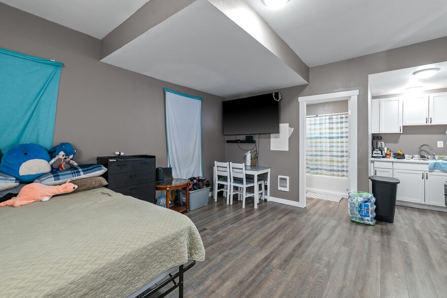 More Photos Of 600 Douglas St, Wenatchee Apartments For Sale