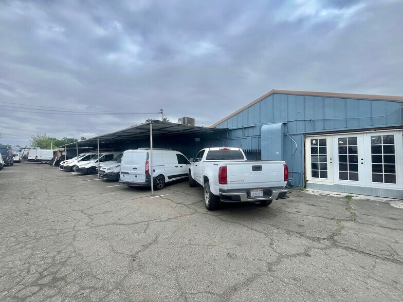 More Photos Of 1941 El Camino Ave, Sacramento Flex For Lease