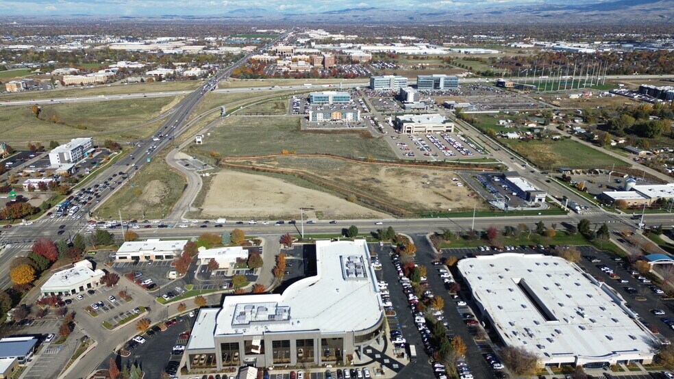 More Photos Of Overland & Eagle Rd, Meridian Land For Sale