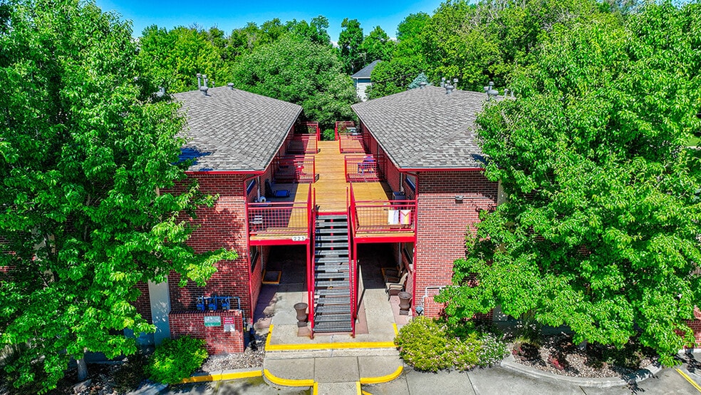 More Photos Of 225 Terry St, Longmont Apartments For Sale