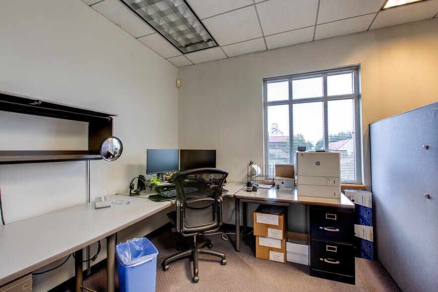 More Photos Of 5878 S Rapp St, Littleton Office For Sale