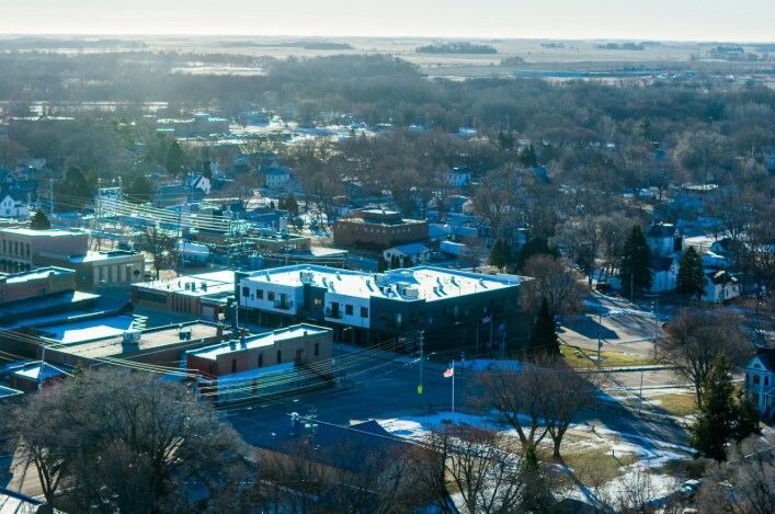 More Photos Of 116-118 W Main St, Madelia Apartments For Lease