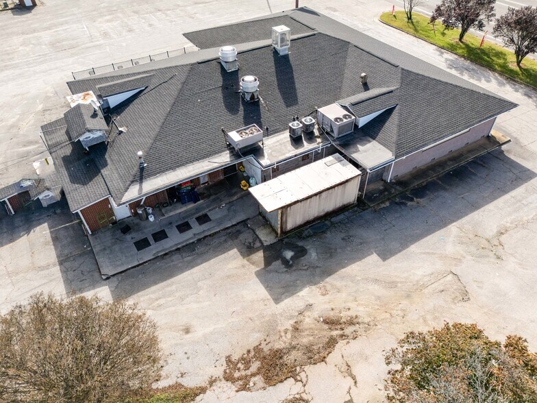 More Photos Of 8850 Statesville Blvd, Cleveland Restaurant For Sale