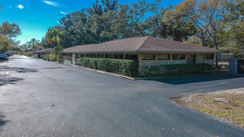 More Photos Of 1258 W Bay Dr, Largo Medical For Lease