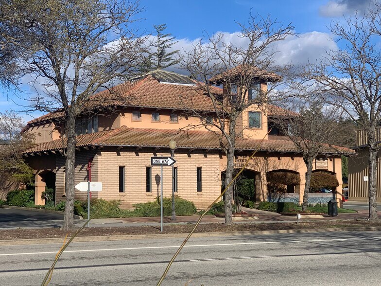 Primary Photo Of 17600 Monterey St, Morgan Hill Medical For Lease