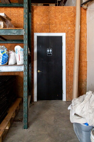 More Photos Of 3005 US Highway 84, Blackshear Storefront For Sale