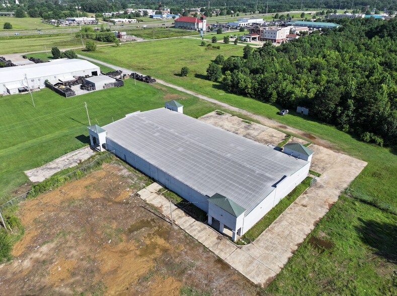 More Photos Of 277 Soldiers Colony Rd, Canton Warehouse For Lease