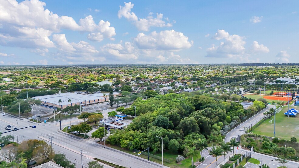 More Photos Of 5001 N Pine Island Rd, Sunrise Land For Sale