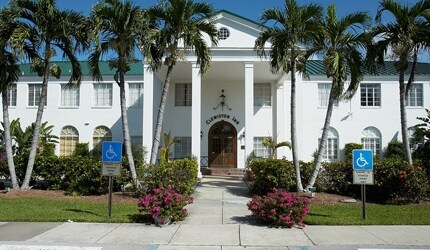 More Photos Of 108 Royal Palm Ave, Clewiston Hotel For Sale