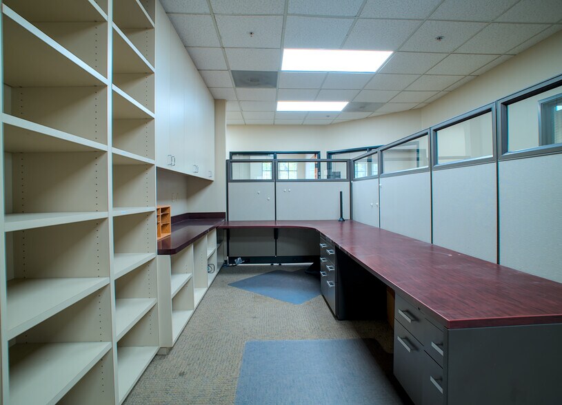 More Photos Of 1611 E 4th St, Santa Ana Loft Creative Space For Lease