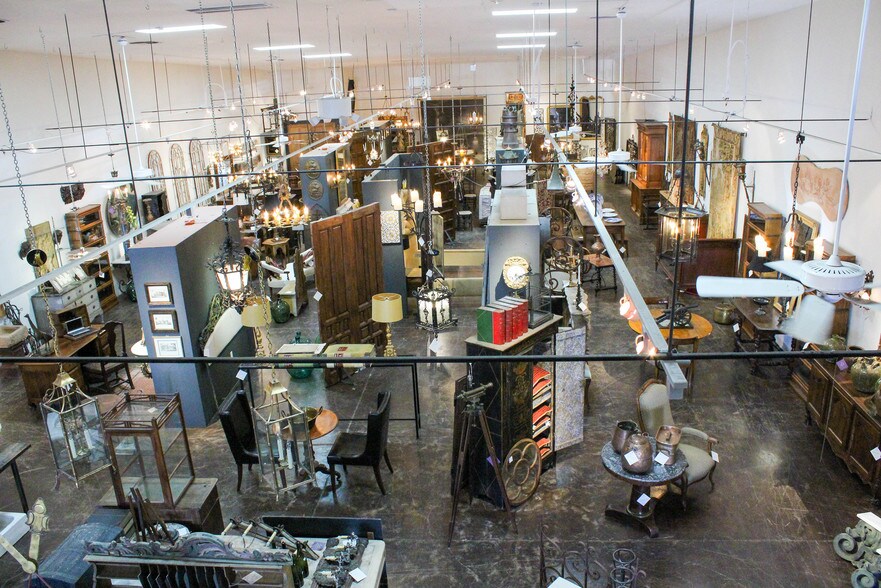 More Photos Of 839 E Camelback Rd, Phoenix Freestanding For Sale