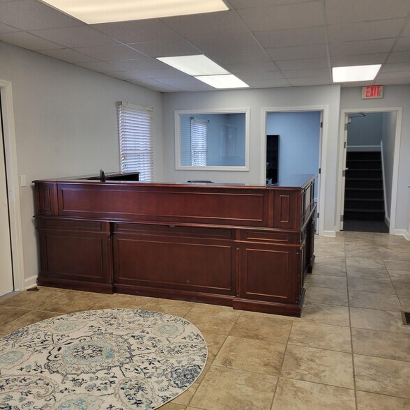 More Photos Of 135 Gasoline Alley, Mooresville Office For Sale