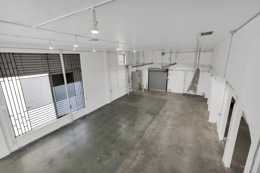 More Photos Of 7176 W Sunset Blvd, Los Angeles Storefront Retail Office For Sale