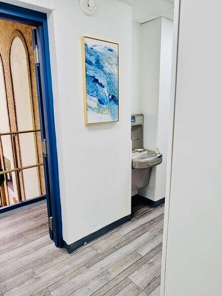 More Photos Of 12401 E 43rd St, Independence Medical For Lease