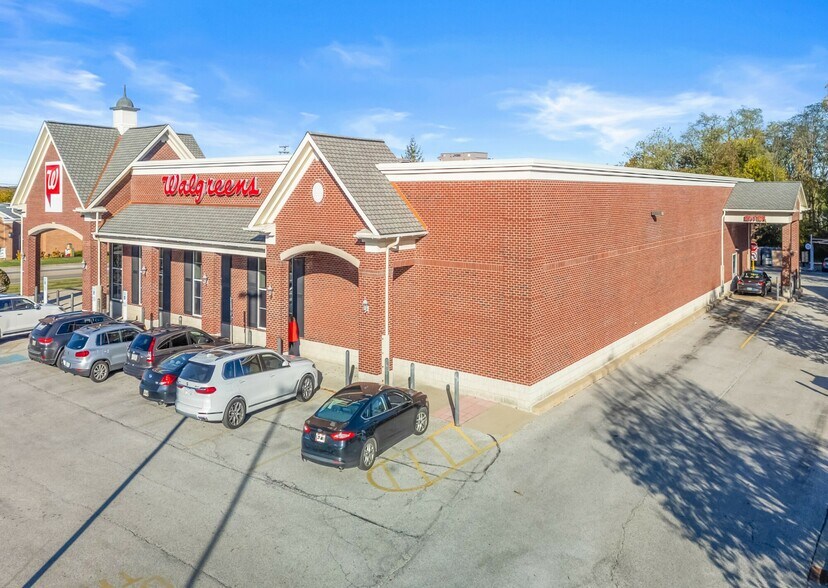 More Photos Of 95 W Garfield Rd, Aurora Drugstore For Sale