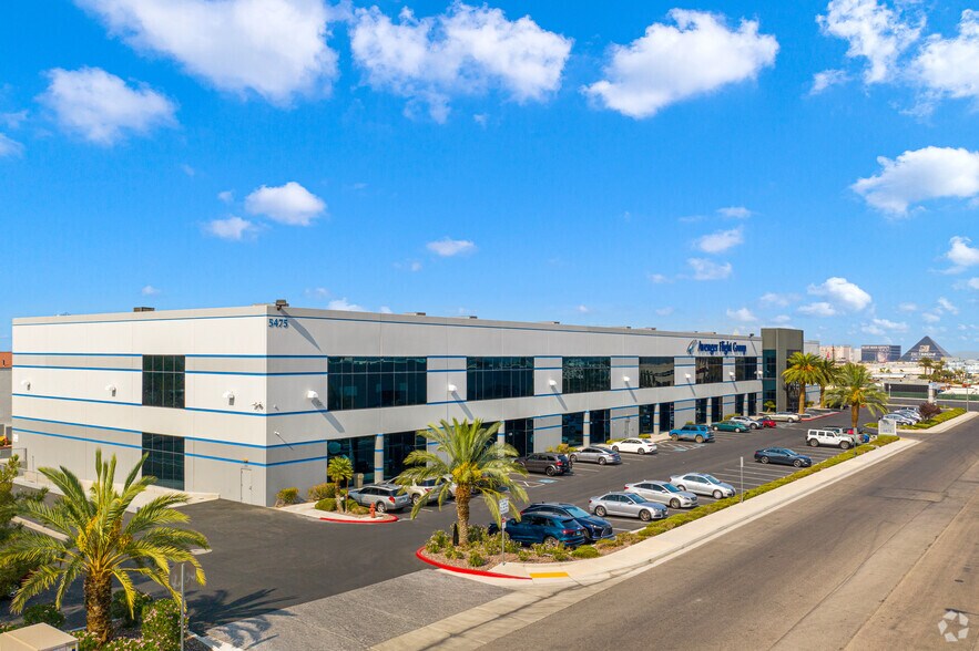 More Photos Of 5475 S Decatur Blvd, Las Vegas Research And Development For Lease