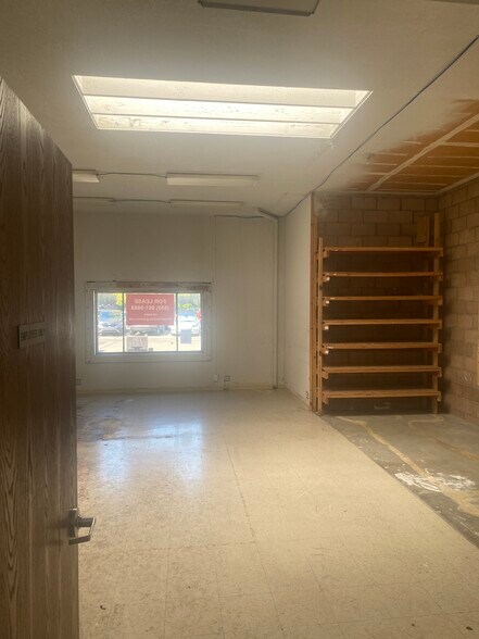 More Photos Of 252-262 Castro St, Mountain View Storefront For Lease