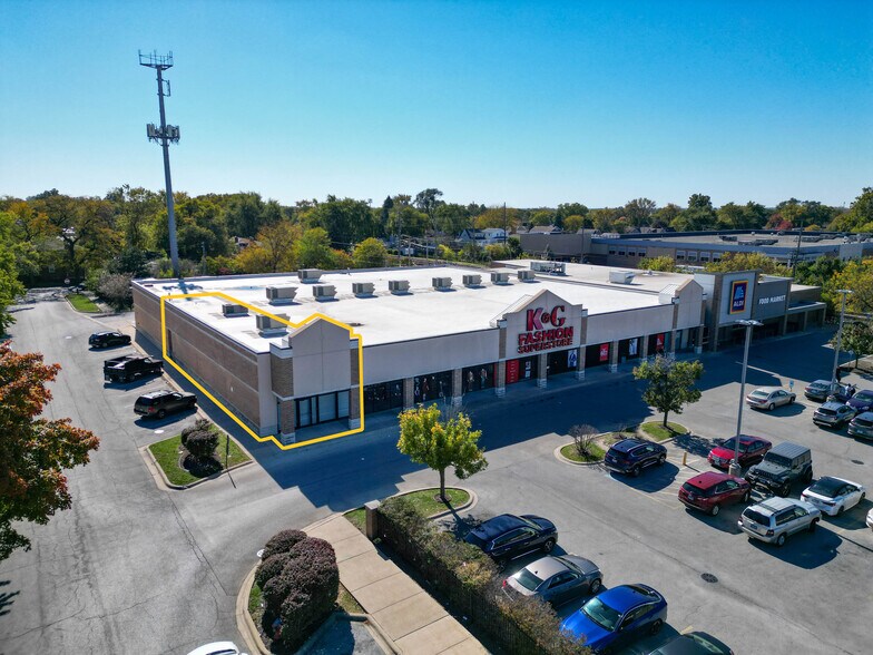 Primary Photo Of 2525-2535 W 95th St, Evergreen Park Storefront Retail Office For Lease