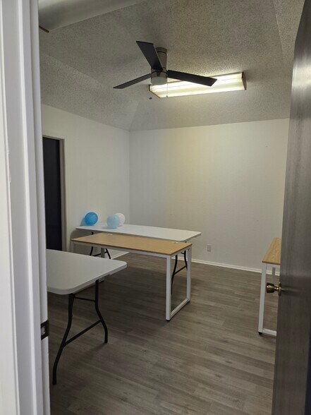 More Photos Of 115 Archer St, Jacksboro Office For Sale