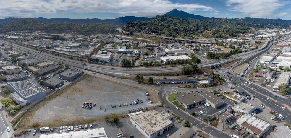 More Photos Of 993 Francisco Blvd E, San Rafael Showroom For Lease