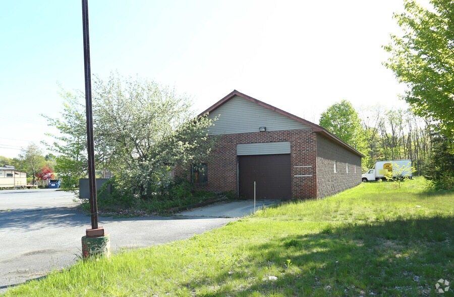 More Photos Of 919 State Route 9, Queensbury Carwash For Sale