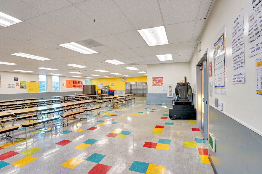 More Photos Of 8001 Santa Fe Ave, Huntington Park Schools For Sale