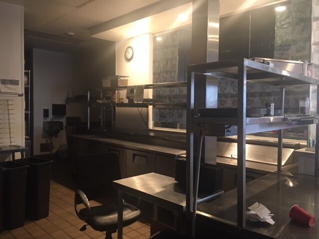 More Photos Of 2855 Foothill Blvd, La Verne Unknown For Lease