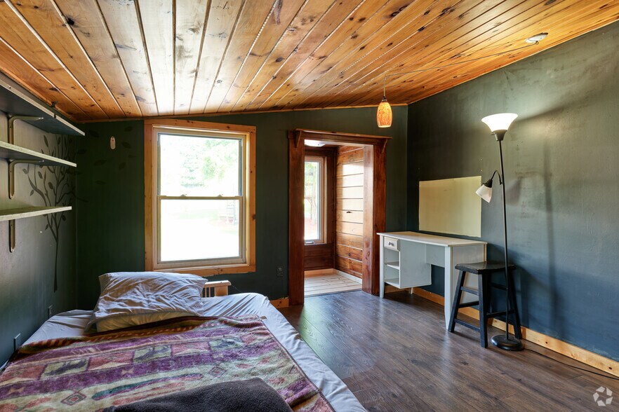 More Photos Of 4966 NY-414, Burdett Specialty For Sale