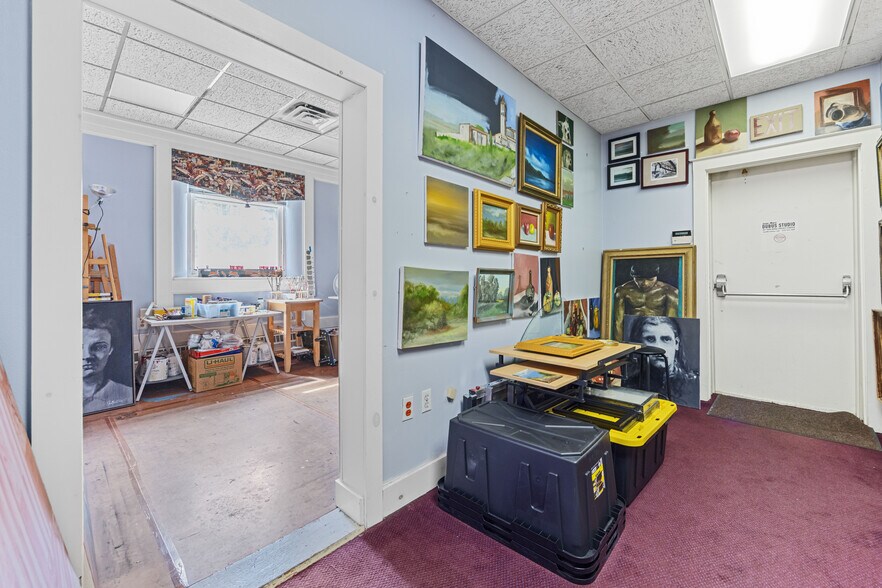 More Photos Of 118 S Bellevue Ave, Langhorne Office For Sale