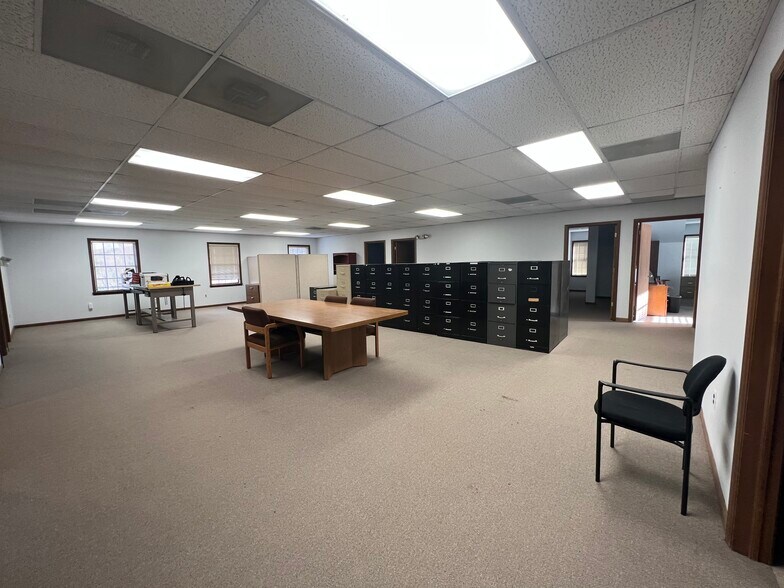 More Photos Of 1128 State Route 31, Lebanon Office For Lease