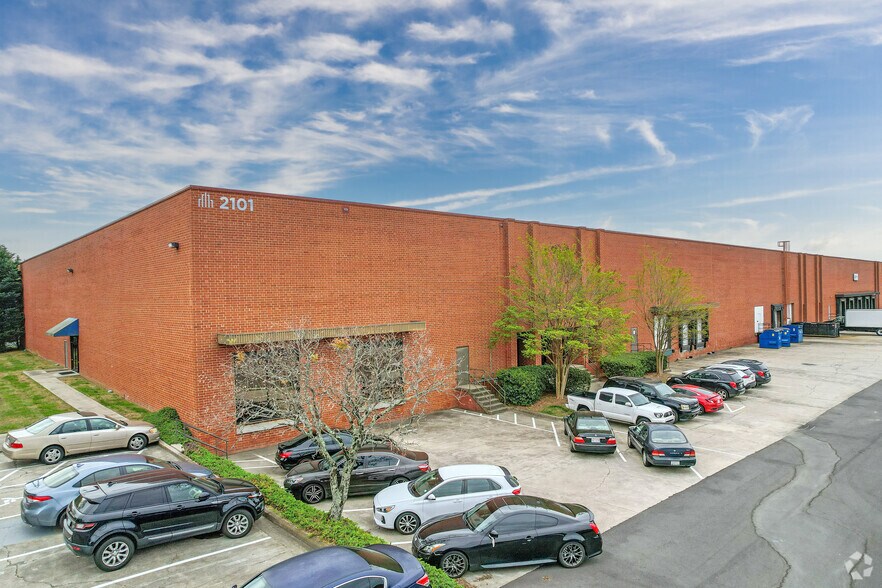 Primary Photo Of 2101 Westinghouse Blvd, Charlotte Warehouse For Lease