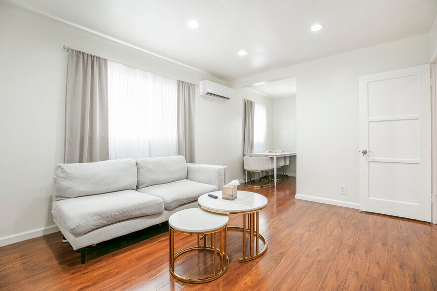 More Photos Of 343 Concord St, Glendale Apartments For Sale